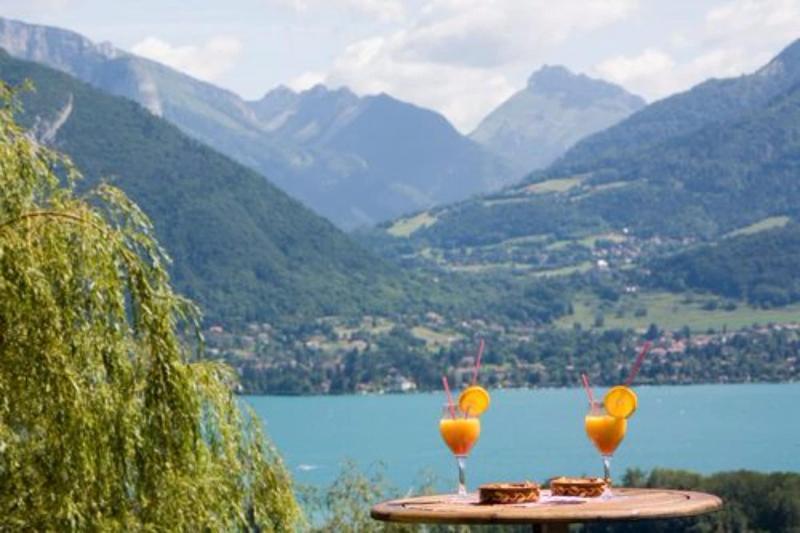 Village Club Les Balcons Du Lac D'Annecy - Neaclub Sevrier Exterior photo